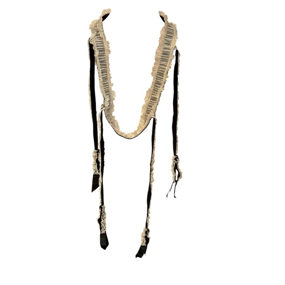 Agent Provocateur Black and Cream Lace garter Belt NEW NWT M - Picture 5 of 7